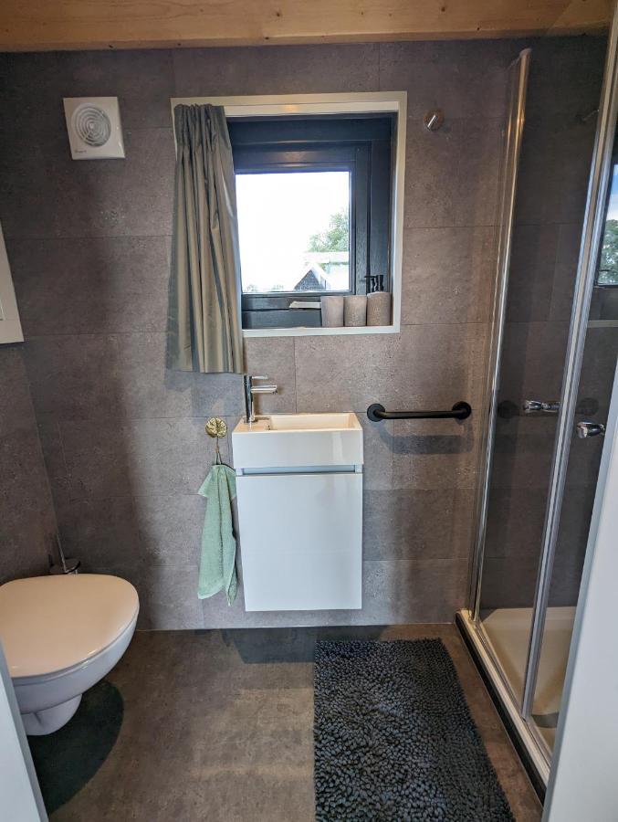 Klavertje 4 Middelaar Ngoại thất bức ảnh