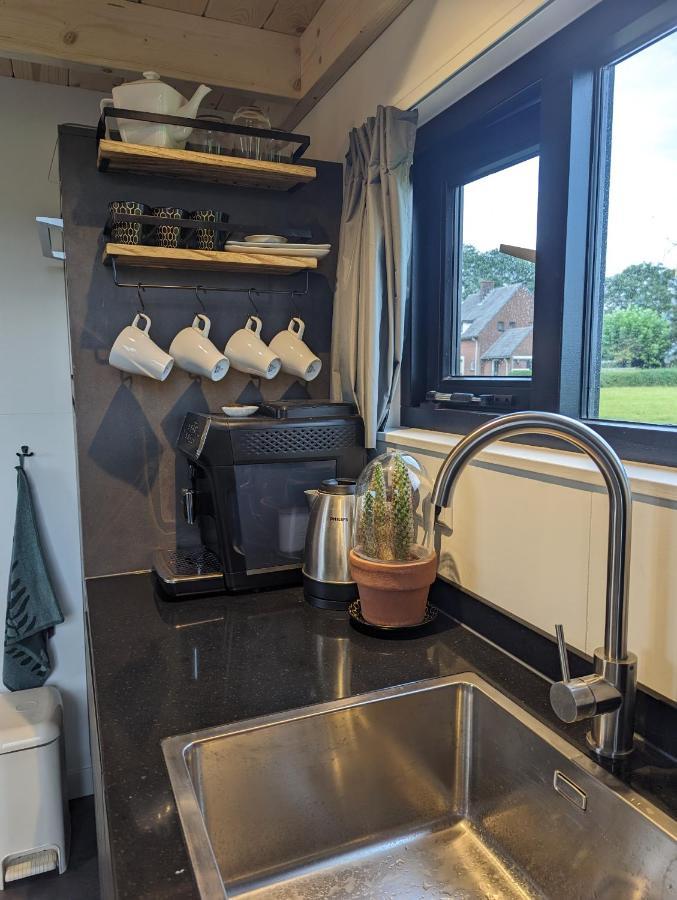 Klavertje 4 Middelaar Ngoại thất bức ảnh